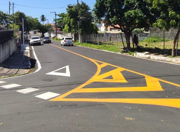 SMTT intensifica trabalho de sinalização das vias da capital - SMTT Aracaju